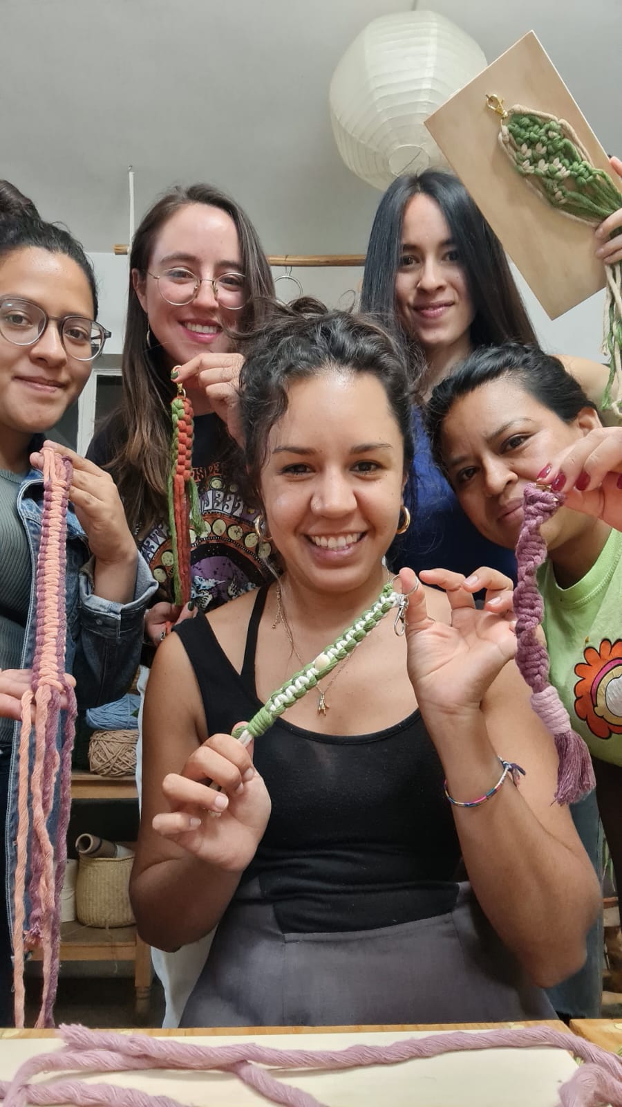 Taller de MACRAMÉ - LLAVERO