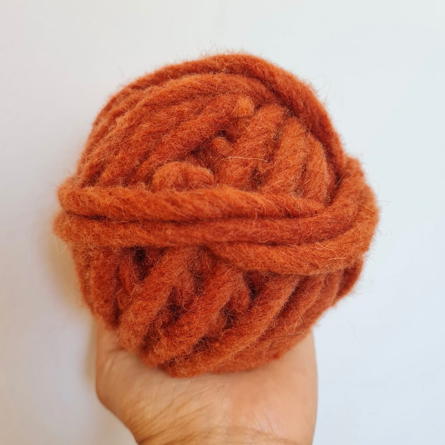 Lana gruesa 8 mm - 55 gr